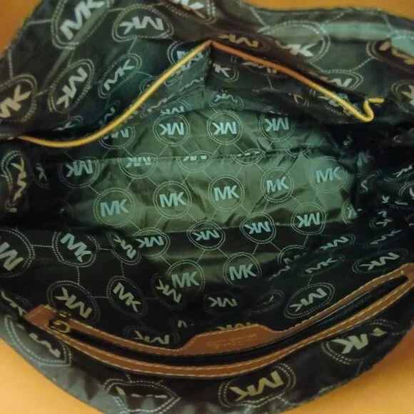 Michael Kors Hand Bag / Michael Kors Shoulder Bag / Orange & White Bag - Picture 10 of 10